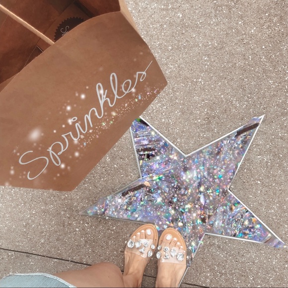 My name is Roxy & I'm a Poshaholic โกโก - Picture 4 of 8